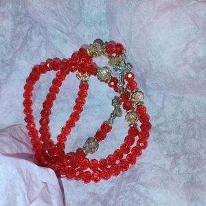 GIFTED***🎄Source Unknown Vibrant Red Crystal Bracelet Set